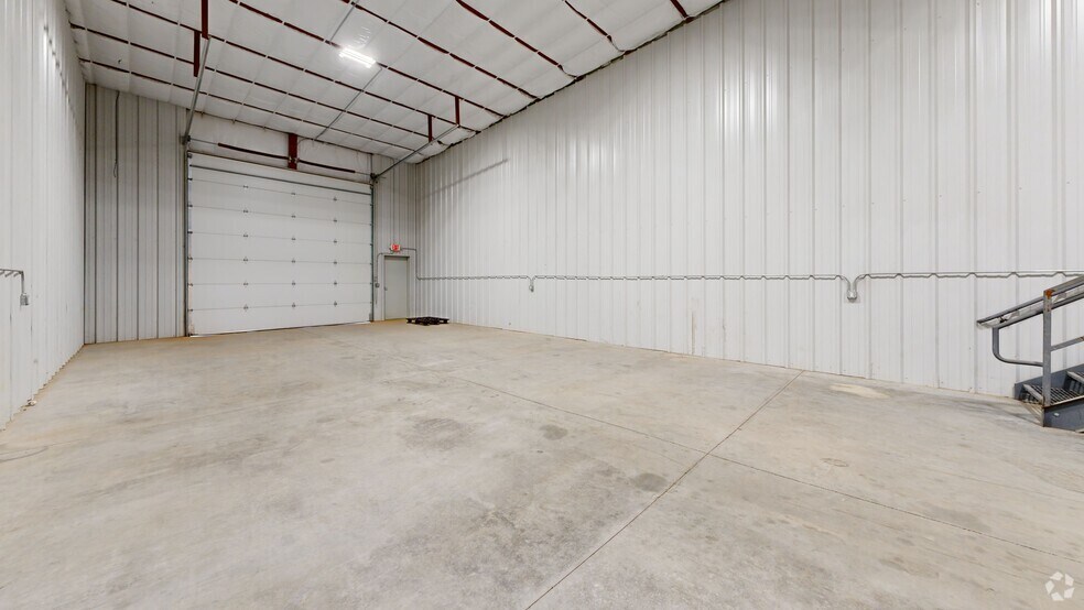 10800 State Highway 191, Midland, TX à louer - Numérisation 3D Matterport – Image 2 sur 24