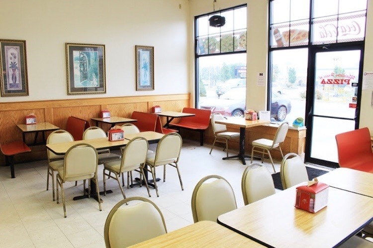 251 S Main St, Middleton, MA à louer Photo intérieure– Image 1 sur 40