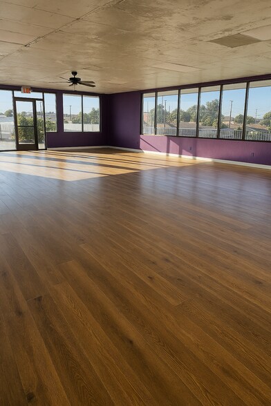 9210 Thornton Rd, Stockton, CA à louer - Photo intérieure – Image 2 sur 7