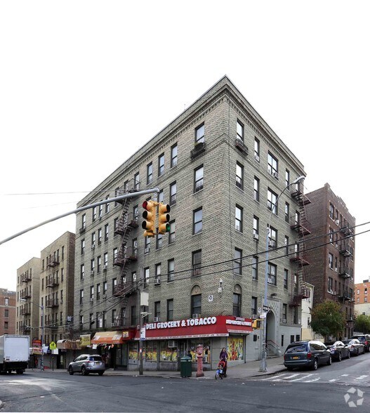 1964 Grand Concourse, Bronx, NY à louer - Photo de l’immeuble – Image 3 sur 13