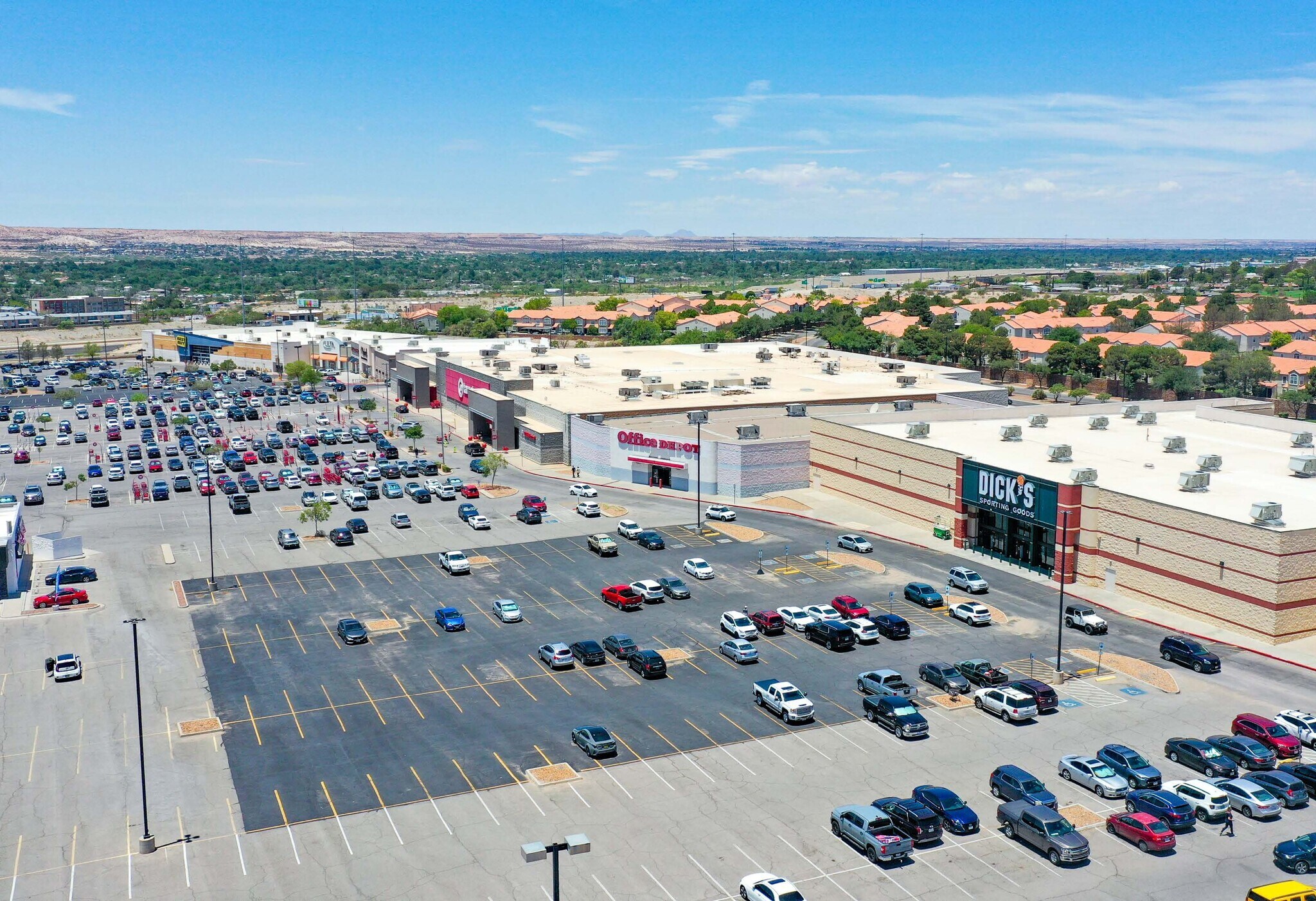 801 Sunland Park Dr, El Paso, TX à vendre Photo de l’immeuble– Image 1 sur 3