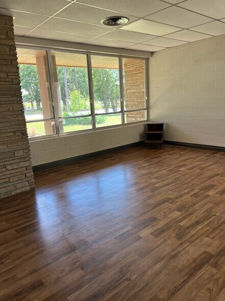 3787 NW Loop 286, Paris, TX à vendre - Photo de l’immeuble – Image 3 sur 17
