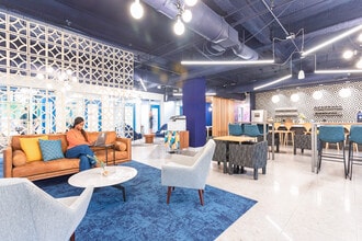 1122 Lady St, Columbia, SC à louer Photo intérieure– Image 2 sur 6