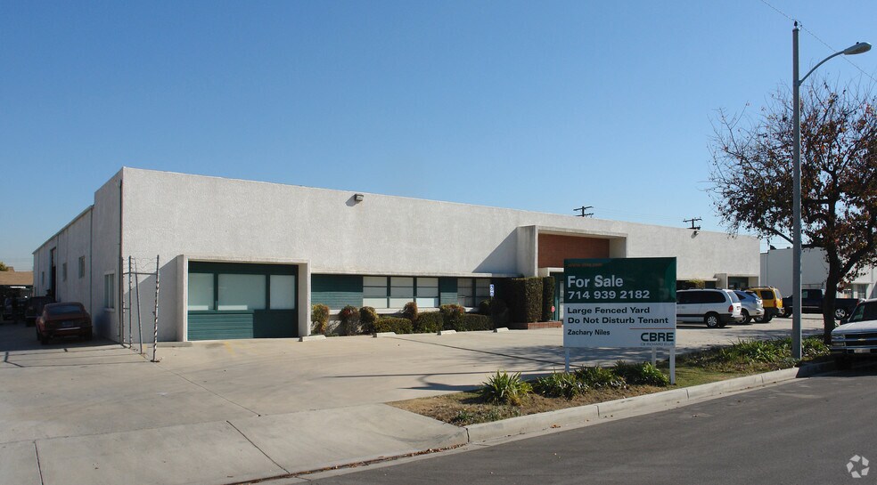 6400 Roland St, Buena Park, CA à louer - Photo de l’immeuble – Image 2 sur 5