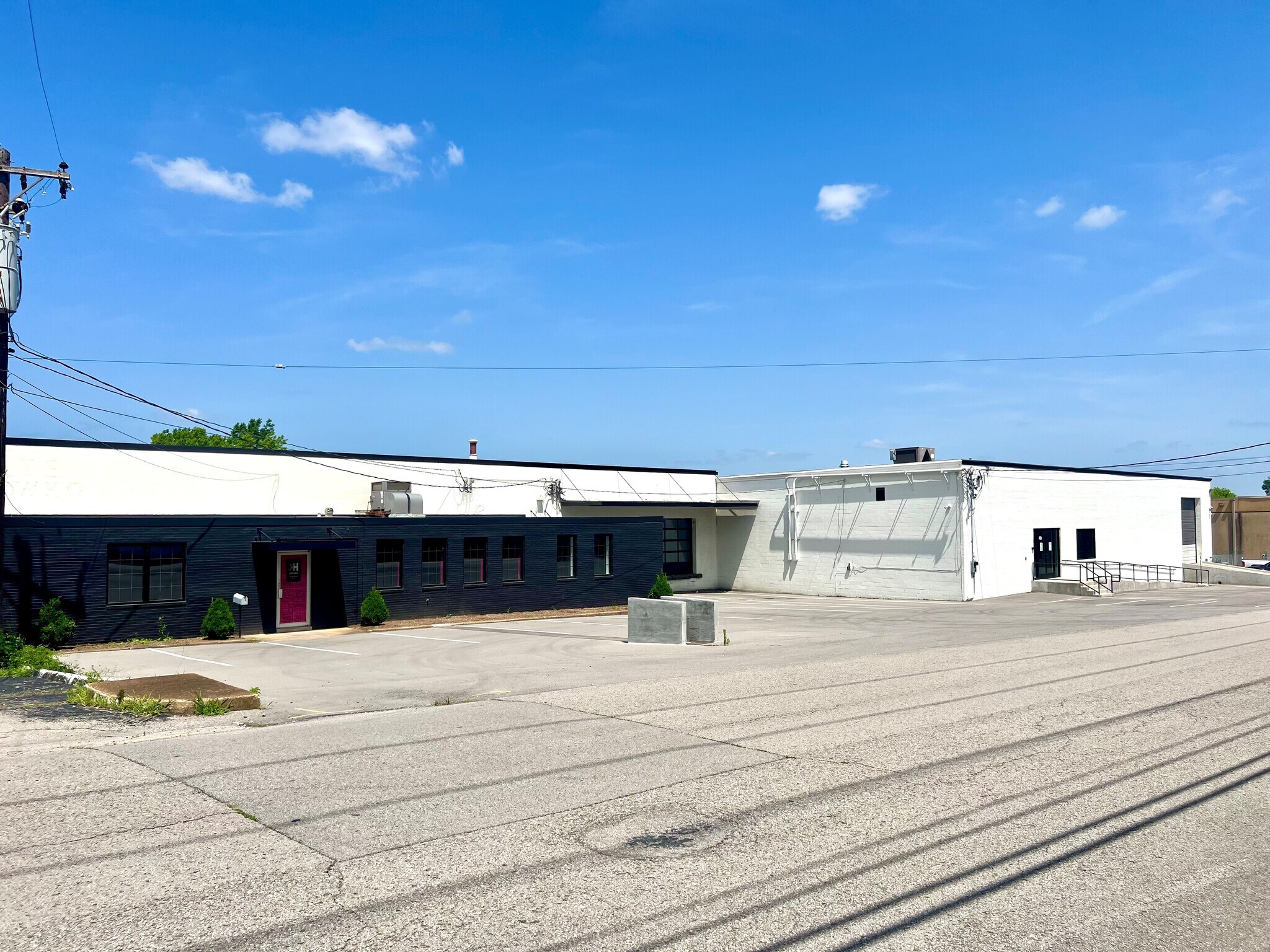 2949 Armory Dr, Nashville, TN à louer Photo de l’immeuble– Image 1 sur 34