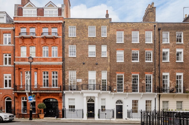 Plus de détails pour 13-14 Welbeck St, Londres - Bureau à louer