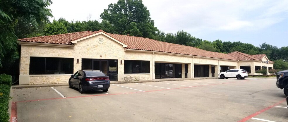 670 N MacArthur Blvd, Coppell, TX à louer - Photo de l’immeuble – Image 2 sur 7