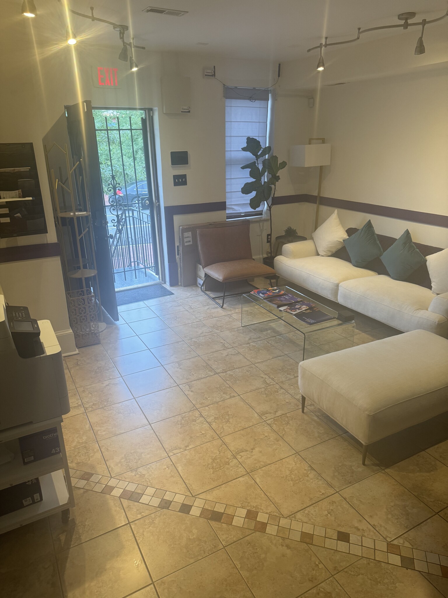 720 I St SE, Washington, DC à louer Photo de l’immeuble– Image 1 sur 3