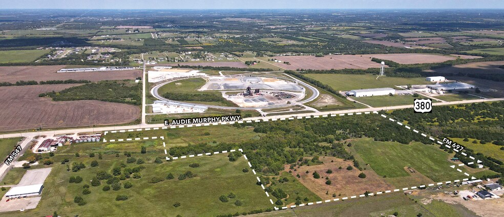 E Audie Murphy Pkwy, Farmersville, TX à vendre - Photo de l’immeuble – Image 1 sur 9