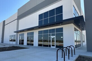 Plus de détails pour Freeport Rd, Von Ormy, TX - Industriel/Logistique à louer
