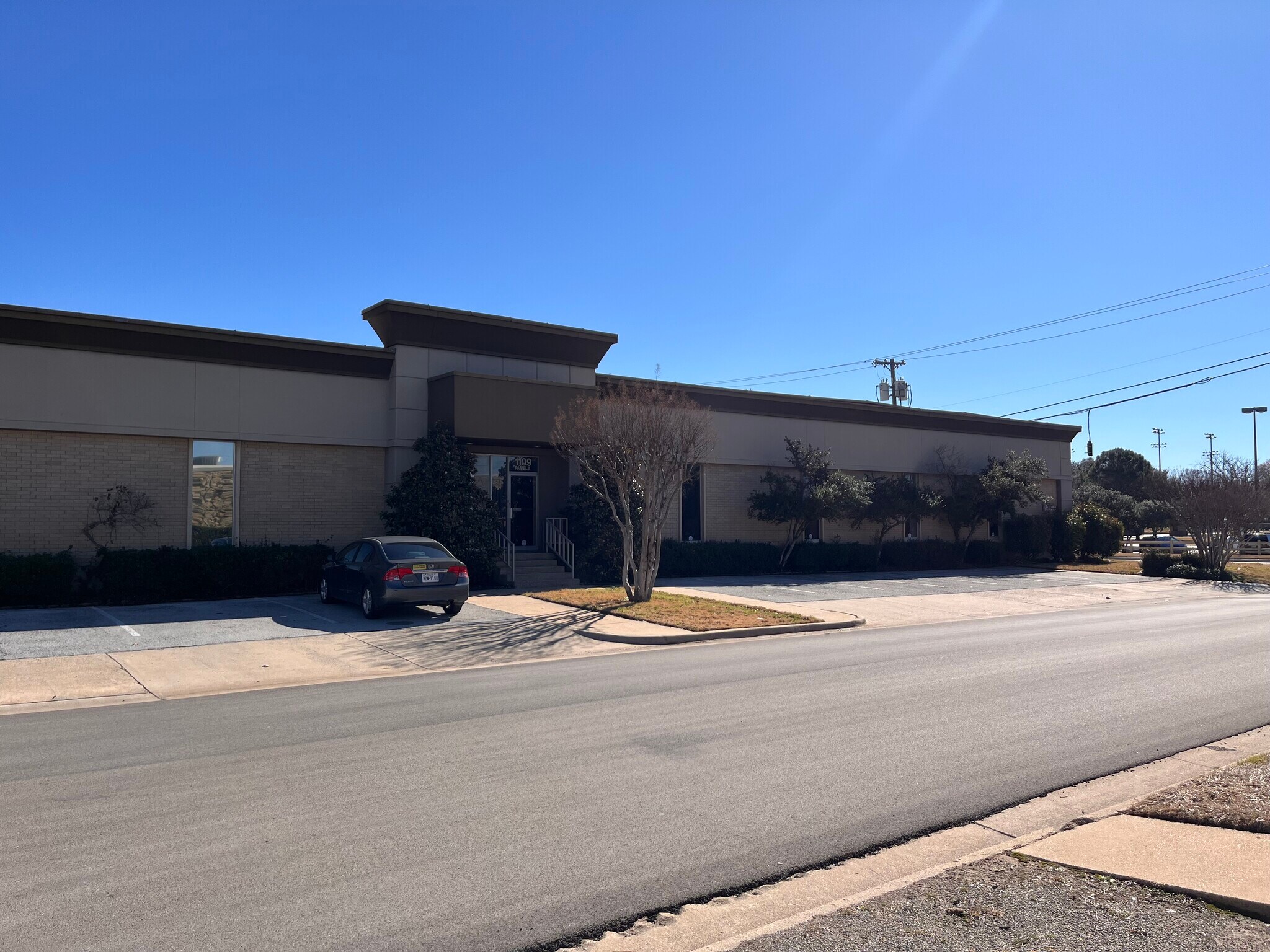 1101-1109 Pamela Dr, Euless, TX à vendre Photo principale– Image 1 sur 9