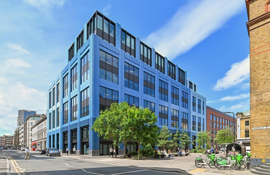 65 Clifton St, Londres à louer - Photo de l’immeuble – Image 1 sur 15