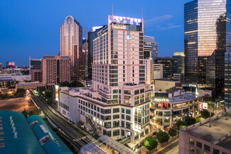 Plus de détails pour 210 E Trade St, Charlotte, NC - Bureau à louer
