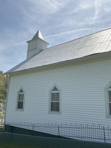 15997 Paint Bank rd, Paint Bank, VA à vendre - Photo de l’immeuble – Image 3 sur 4