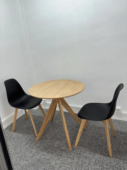 11 Rue Des Petites Ecuries, Paris à louer - Photo de l’immeuble – Image 3 sur 9