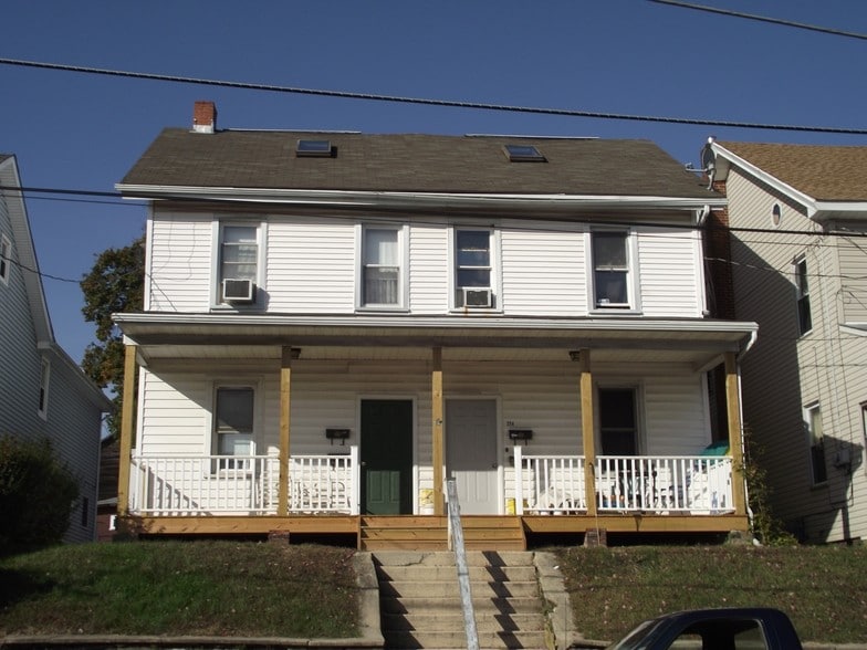 274 S 1st St, Lehighton, PA à vendre - Photo principale – Image 1 sur 5