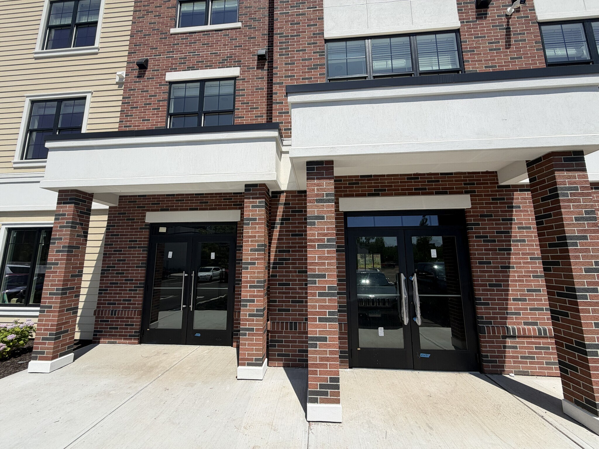 349 E Main St, Branford, CT à louer Photo intérieure– Image 1 sur 17