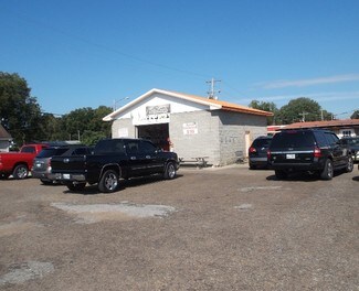 Plus de détails pour 1014 N Main St, Milan, TN - Local commercial à vendre