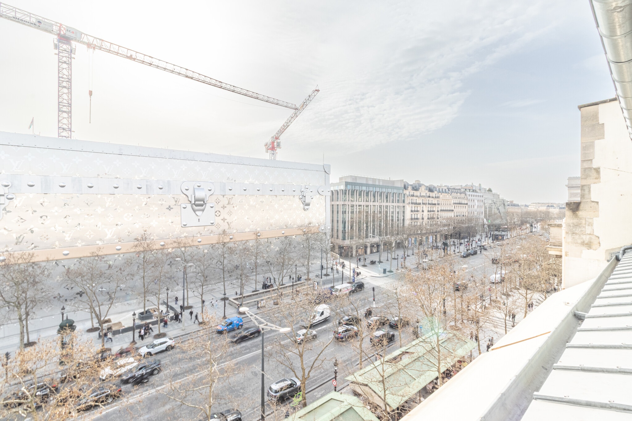120 Avenue Des Champs Elysées, Paris à louer Photo intérieure– Image 1 sur 7