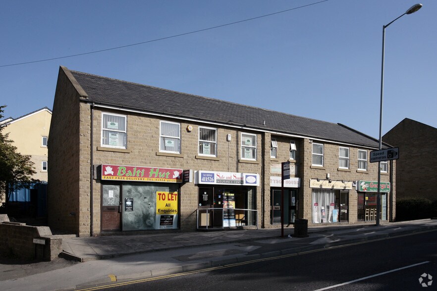 25-35 High St, Heckmondwike à louer - Photo principale – Image 1 sur 2