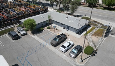 10541-10641 Mulberry Ave, Fontana, CA à louer Aérien– Image 2 sur 6