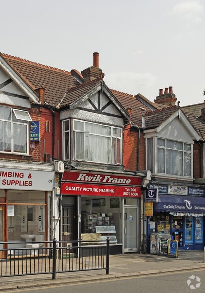 79 Greenford Ave, Londres à louer - Photo principale – Image 1 sur 2