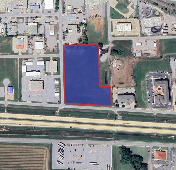 425 SE Interstate Dr, Lawton, OK à vendre - Aérien – Image 1 sur 9