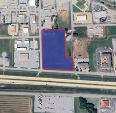 425 SE Interstate Dr, Lawton, OK - VUE AÉRIENNE  vue de carte - Image1