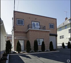 19 E Centre St, Nutley, NJ à louer Photo de l’immeuble– Image 1 sur 21