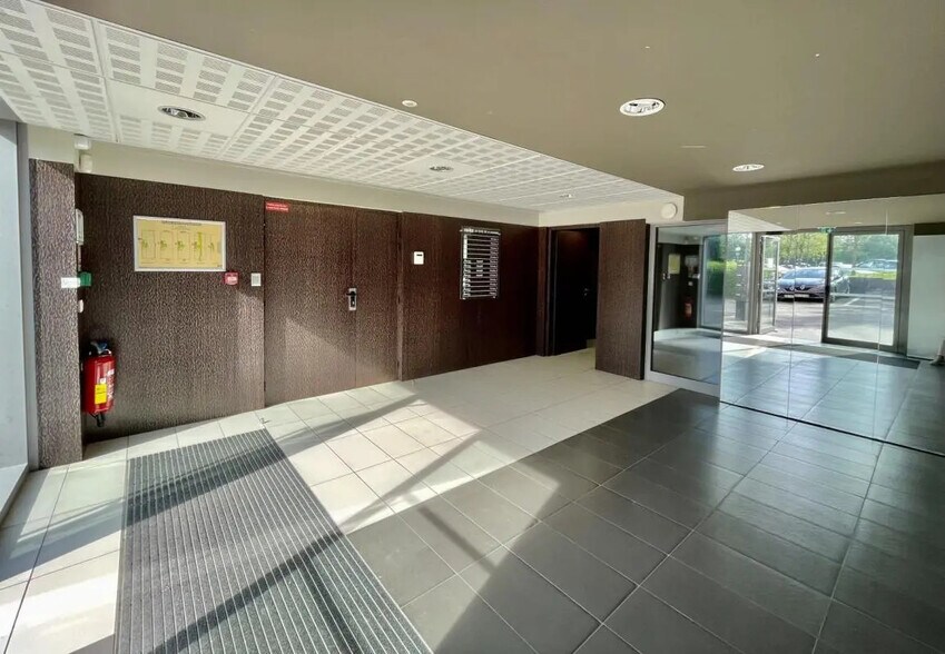 157 Bis Avenue De La Marne, Marcq-en-Barœul à louer - Photo de l’immeuble – Image 2 sur 10