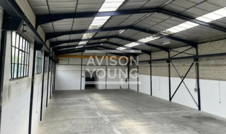 Local d’activités dans Morangis à louer - Photo intérieure – Image 3 sur 3