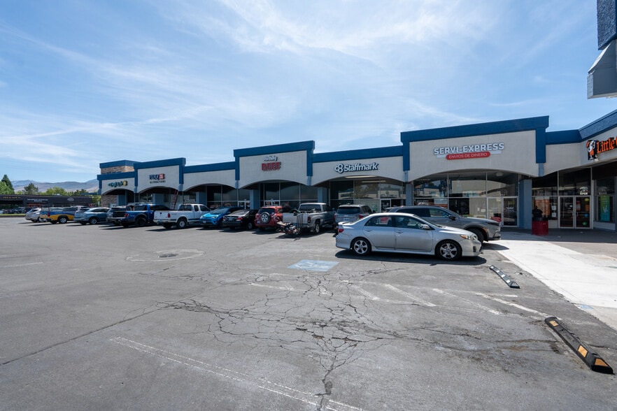 901-971 W Moana Ln, Reno, NV à louer - Photo de l’immeuble – Image 3 sur 4