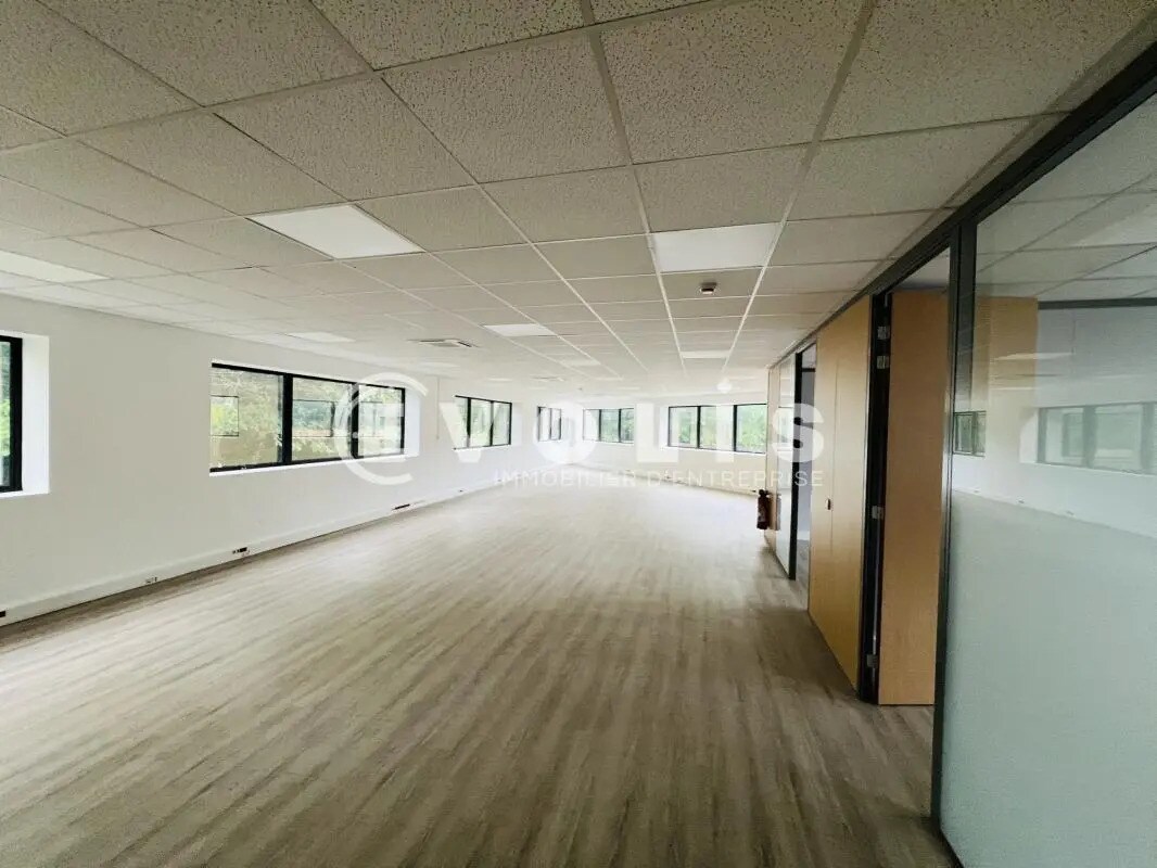 Bureau dans Champs-sur-Marne à louer Photo intérieure– Image 1 sur 10