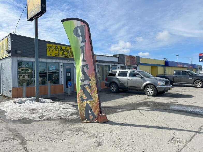 3952 Mountain View Dr, Anchorage, AK à vendre - Photo de l’immeuble – Image 2 sur 2