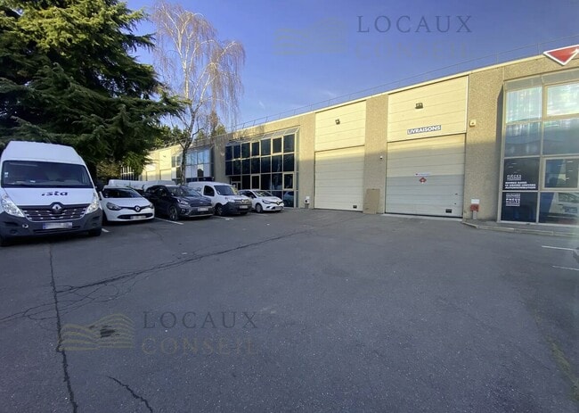 Plus de détails pour Local commercial à louer