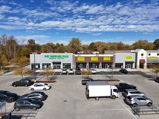 Plus de détails pour 9140-9210 Rockville Rd, Indianapolis, IN - Local commercial à louer