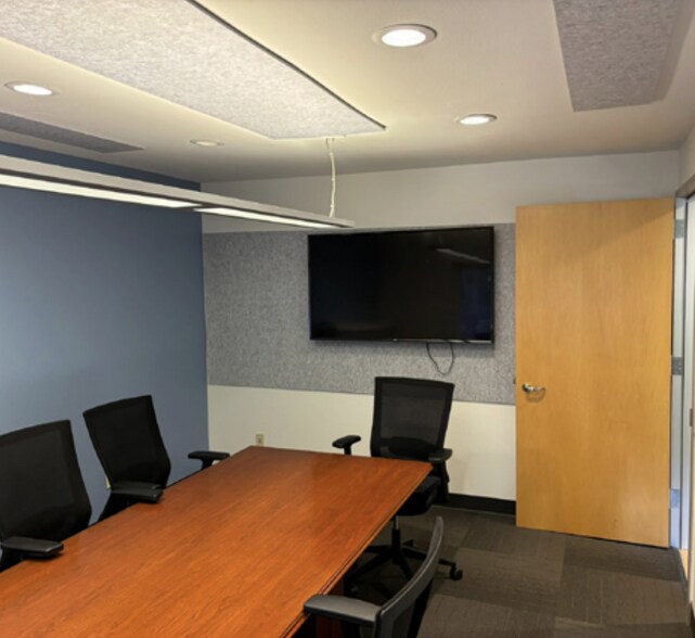 11512 NE 20th St, Bellevue, WA à louer - Photo de l’immeuble – Image 3 sur 3