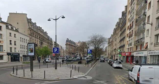 Plus de détails pour Local commercial à louer