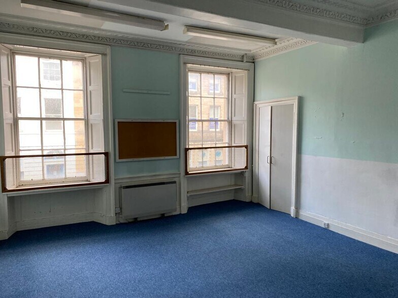 11-13 St. Catherine St, Cupar à vendre - Photo de l’immeuble – Image 3 sur 5