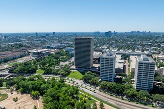 2727 Allen Pky, Houston, TX - Vue aérienne  vue de carte