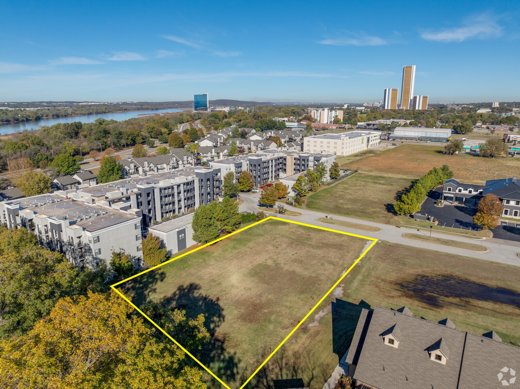 2722 E 93rd St, Tulsa, OK à vendre Aérien– Image 1 sur 13