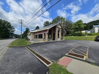 Plus de détails pour 945 Broad St, New Bethlehem, PA - Local commercial à vendre