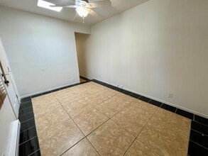 13279 Palm Dr, Desert Hot Springs, CA à louer Photo intérieure– Image 2 sur 8