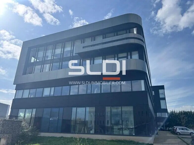 Bureau dans Limonest à louer - Photo de l’immeuble – Image 1 sur 6