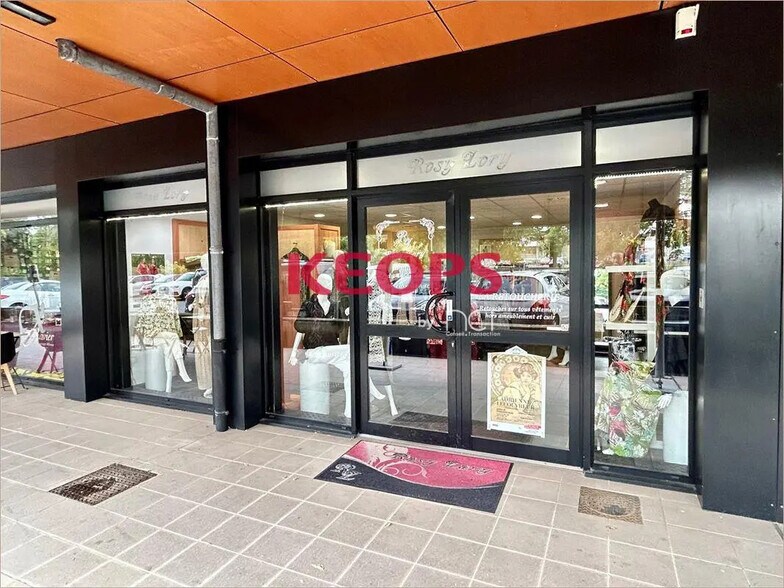Local commercial dans L'UNION à louer - Photo de l’immeuble – Image 3 sur 7