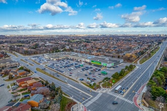 377 Burnhamthorpe Rd E, Mississauga, ON - VUE AÉRIENNE  vue de carte