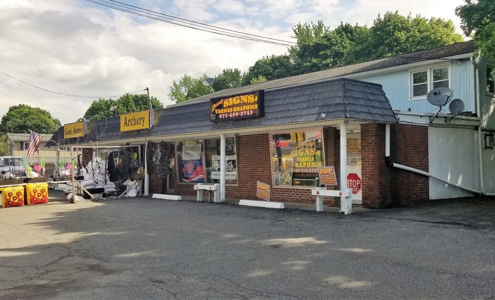 196 Main St, Andover, NJ à louer - Photo de l’immeuble – Image 2 sur 10