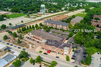 Plus de détails pour 241 S Main St, Bartlett, IL - Local commercial à louer