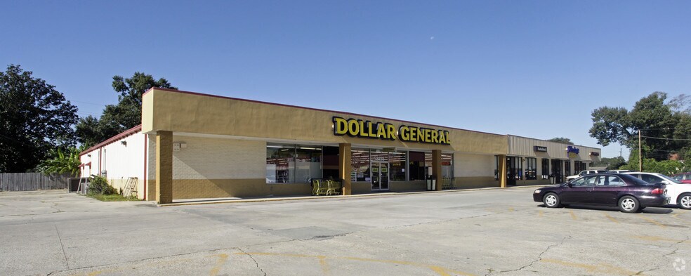 Belleview Shopping Center portefeuille de 2 biens à vendre sur LoopNet.fr - Photo principale – Image 1 sur 2