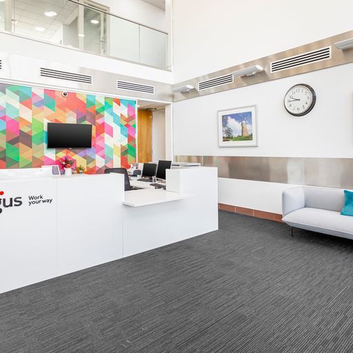 Whitehill Way, Swindon à louer Hall d’entrée– Image 1 sur 15